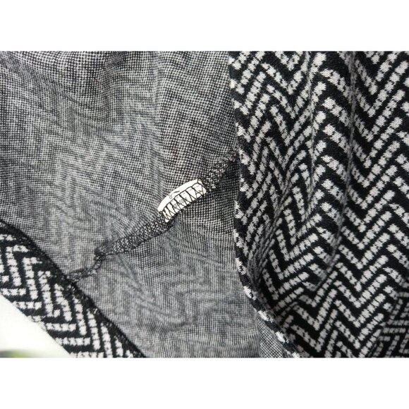 Forever 21 GoGo Mini Ringer TShirt Dress Black White Chevron Womens M Retro - Picture 11 of 11